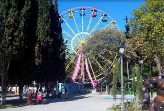 动物园+国家公园+格鲁吉亚纪事纪念碑+第比利斯海+十字修道院【精品包车，私享空间，上门接送，轻松出行】