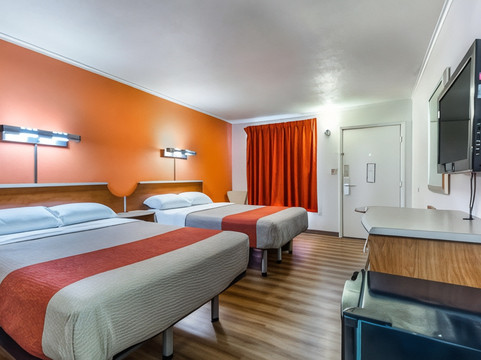 McLeansboro酒店住宿-Motel 6 Mount Vernon