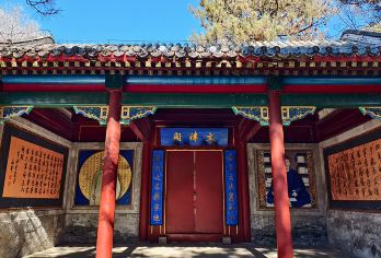 承德 避暑山庄【猩咖说|2H趣讲|含门票耳机】【[一单一团]独立小包团服务一对一，提供蓝牙讲解耳机，品质有保障】