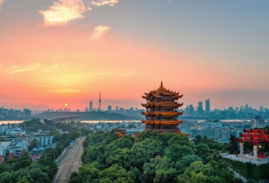 黄鹤楼+省博物馆+东湖+武汉大学一日游【包车游1单1团】【独立包车出行，游玩自由，行程可调】