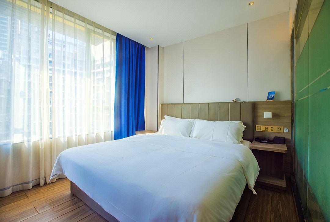Pengman Hotel (Shenzhen KK100 Diwang Building)