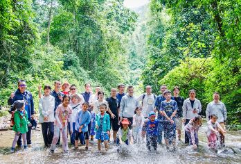勐远仙境VIP私家团一日游【雨林穿越-溶洞探险-悬崖咖啡】【西双版纳有100多条雨林徒步线路，在联合国保护区、政府特许经营的合法线路，只有勐远仙境1条】