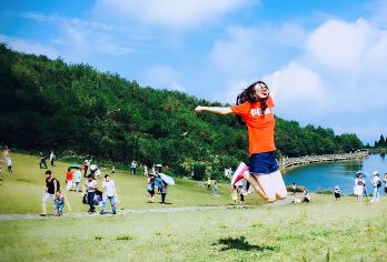 【轻奢自由行 】永泰中国云顶+云顶天池+蛋居+七彩瀑谷一日游【[特色出行]专享小包团服务，上门接送，独立超省心，全程纯玩带您探访云顶仙境奇景！】