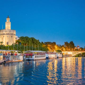 西班牙塞维利亚瓜达尔基维尔河 可选1.5-2.5小时游船之旅