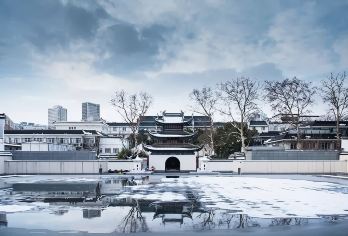 中国科举博物馆+夫子庙半日游【精品游深层次2H丨私家团含票】【万般皆下品，惟有读书高。一千多年来古代的读书人靠着科举考试，鲤鱼龙门，寒门出贵子，改变命运。】