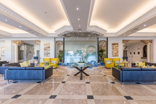 露娜-欧拉酒店-官方