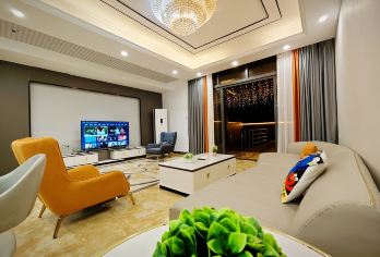 从化简约现代8房13床泳池温泉别墅+桌球+泡池+独立KTV【别墅内带泳池+温泉入户+独立KTV，配套私家泡池，足不出户即可畅享温泉，泡浴美人汤】