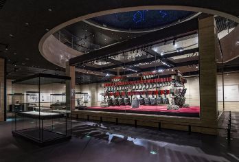 武汉市畅游亲子/银发/情侣【可私定|包车+其他服务等可咨询】【中文司机】