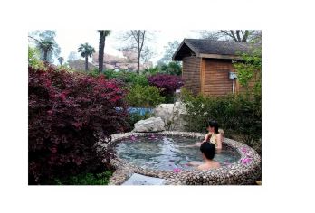 广西贺州+姑婆山+酒店往返接送【当地司机，如果需要地陪，翻译等其他服务，可联系客服。】