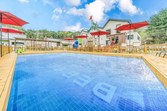 Gapyeong BB Kids Pool Villa