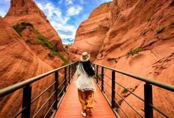 榆林出发波浪谷景区+统万城【一日游包车+畅游不限时】【享自由包车游】