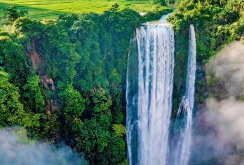 广西百色-通灵大峡谷+德天瀑布【2人起发-百色上门接送】【中越边境-德天跨国大瀑布，瀑布横跨中国越南两个国家，中国六大瀑布之一，亚洲第一大、世界第四大跨国瀑布】