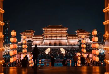 隋唐洛阳城明堂天堂景区【猩咖说|2h深度精讲|私家团】【[大咖讲解]语音导览再智能，比不上猩咖老师的幽默风趣，拒绝瞎逛，追寻深度体验。】