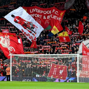 曼彻斯特大学+曼彻斯特博物馆+安菲尔德球场一日游