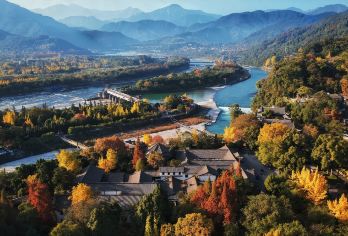 都江堰景区+青城山一日游【无购物+含大巴+门票+午餐】【[产品特色]无购物+真纯玩+纯游都江堰+青城山+优质司导带团+丰富讲解游玩尽兴】