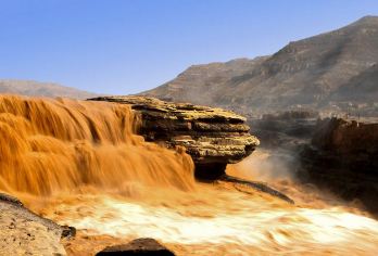 陕西黄河壶口瀑布+黄帝陵一日游【赠汉服体验/包车游/上门接】【出行自由：睡醒出发，随心游览，三环内免费接送。】
