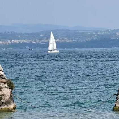 包车自由行，尽享加尔达湖：西尔米奥奈、利莫内、马尔切西内