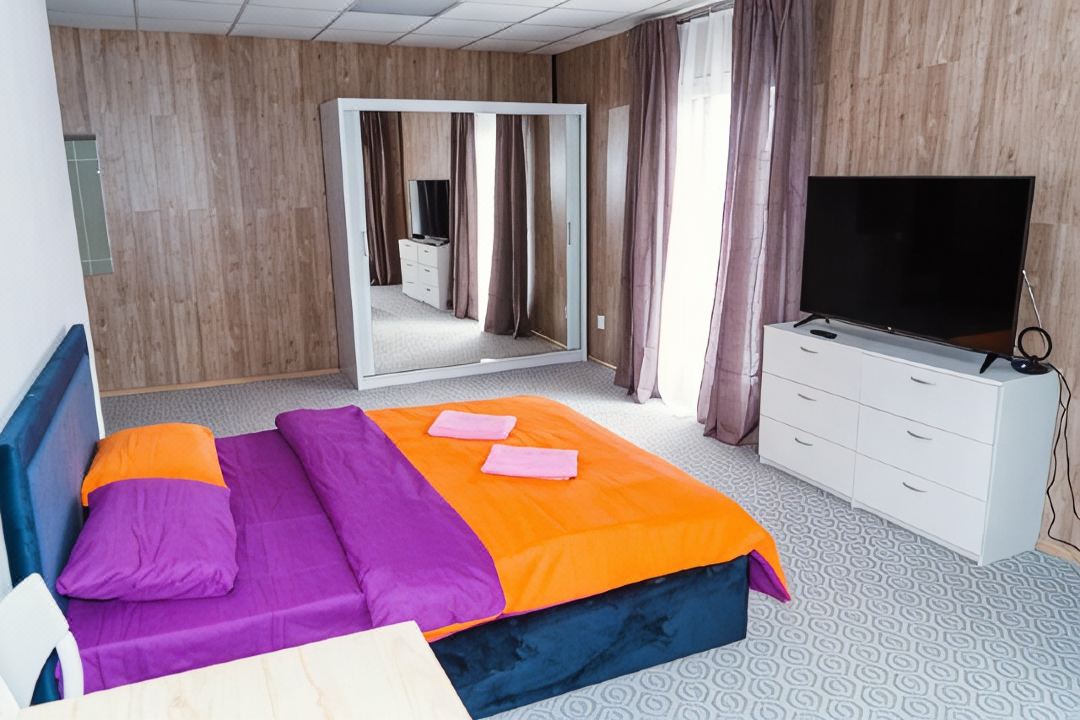 Maziiz Hotel (Maziiz) on the Soviet