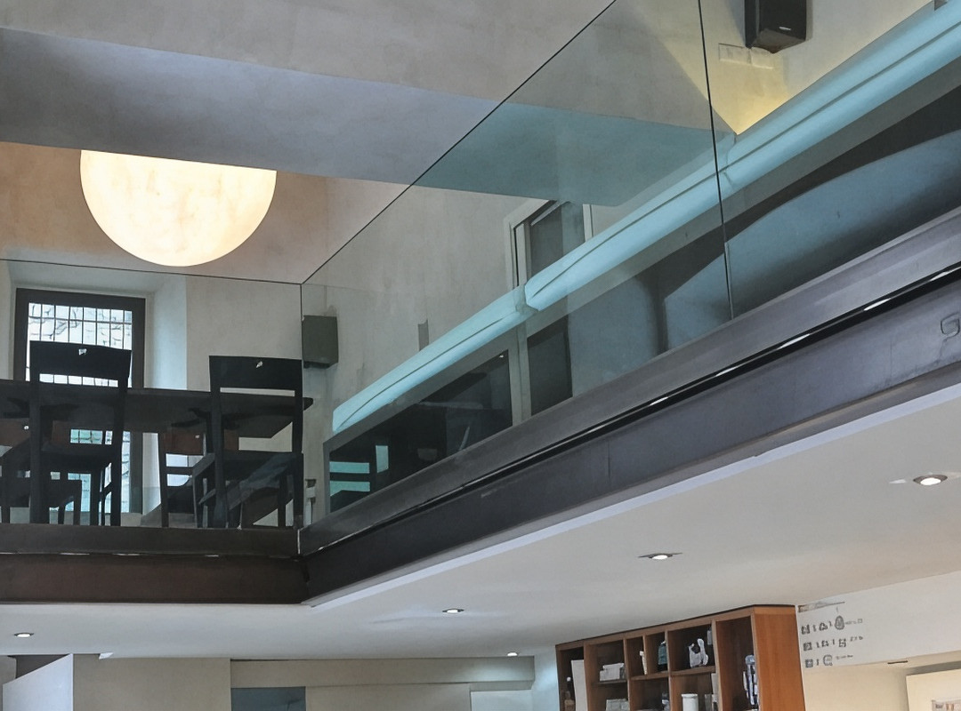 利思坦赛德吉里欧酒店