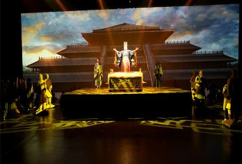 西安兵马俑+复活的军团一日游【8人团/上门接送】【[8人精品小团] 晚出发，不用早起，睡到自然醒，西安三环内上门接送，自营车队统一管理，安全有保障！】