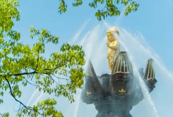 无锡灵山大佛+太湖鼋头渚一日游【苏州出发&赠定制文创冰箱贴】【[亮点1]精典双5A纯玩，良心做产品，纯纯的只剩下玩、不玩套路、不打插边球、不倒团不卖团！】