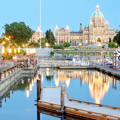 温哥华+维多利亚+布查德花园一日游【含BC渡轮+景点门票】