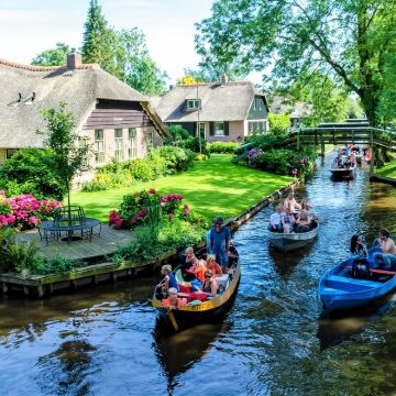荷兰阿姆斯特丹羊角村+阿夫鲁戴克拦海大坝+赞瑟斯汉斯一日游