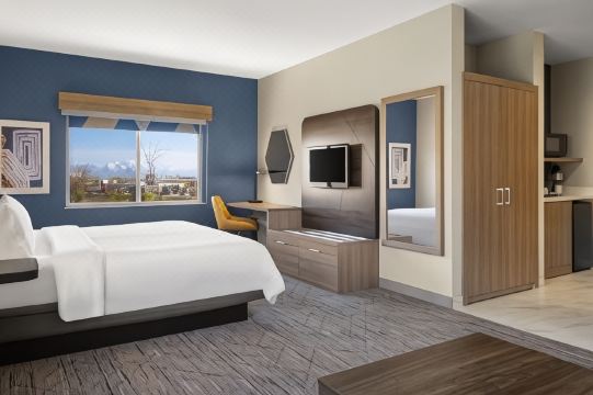 Holiday Inn Express & Suites AMERICAN FORK- NORTH PROVO by IHG