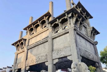 【私家团】徽州古城半日游|徽文化专业精讲+专车|纯玩【穿越徽州古城：深度解读徽商往事与建筑智慧，体验纯正徽州风土人情】