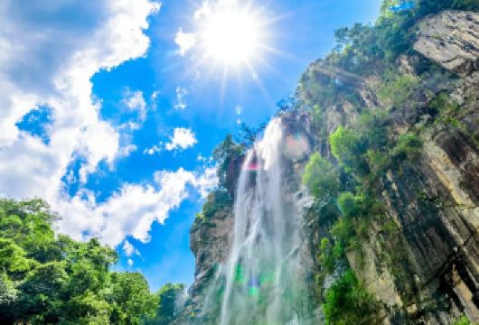 武侠秘境里的绿野仙踪丨侠客行·论英雄~侠天下汽车一日游【抢先体验双层极限玻璃悬桥，双层构造，高空极限挑战项目】