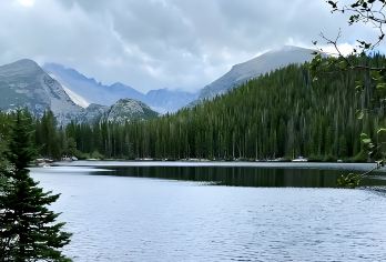 美国丹佛+落基山国家公园-可定制【中文专车-舒适纯净】【中文专车出行，景点灵活调整，打卡经典，游玩自己定义，无需等待，专属贴心服务，尽享惬意旅程】