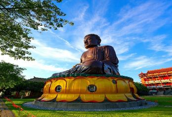 咱e鄉土半線走透透彰化一日遊【八卦山天空步道、大佛風景區、扇形車庫、忠權3D彩繪社區、小西特色街區】
