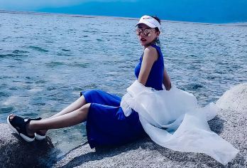 新疆伊犁赛里木湖+果子沟大桥一日游【上门接送+可选日落团】【上门接送+可选日落团，多套餐选择】