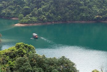 肇庆鼎湖山+七星岩一日游【小团真纯玩】【上门接送+无购物】【[尊享出游]小团真纯玩无购物】