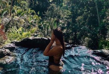 巴厘岛+海神庙+乌鲁瓦图悬崖公路+金巴兰海滩一日游VIP专车【[南部经典]经典南部景点，一天全部打卡游览，多地区包车套餐可选】