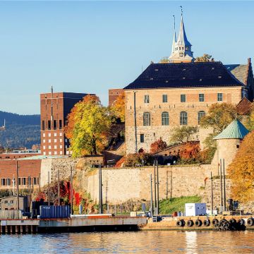 挪威+斯塔万格老城+布道台包车一日游【中英包车|行程可调】