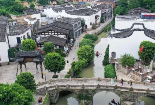 福州三坊七巷+上下杭+水上巴士+烟台山一日游【多套餐可选择】【[出行无忧]市区上门接送，天天发团，解锁中式古厝 + 西式建筑的烟火诗意】