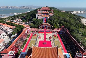 【祈福之旅】莆田湄洲岛+南山广化寺（汽车）1日游【[莆田地标]游览海碧、岛美、滩多礁丽、石奇等闻名于世且有“东方麦加”之称的湄洲岛】