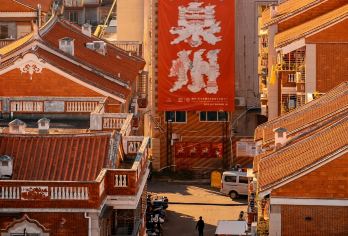 泉州开元寺+浔埔村+洛阳桥+西街一日游【厦门出发+赠簪花】【厦门市区上门接送，无推销购物】