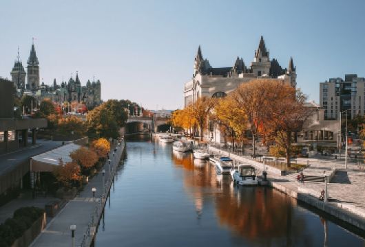 加拿大渥太华市区国会大厦+里多运河+拜沃德市场一日游【精品包车，私享空间，上门接送，轻松出行】