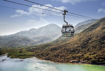 【私家团】昂坪360+大屿山+天坛大佛+宝莲禅寺+大澳一日游【精致包团，资深导游，乘坐被誉为世界十大佳缆车体验『昂坪360缆车』，360度鸟瞰大屿山壮丽景色】
