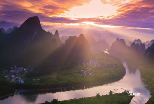 【官方发车】阳朔相公山观景台半日游【日出/日落/观景可选】【阳朔县城往返，舒适便捷】