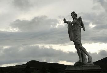 爱尔兰鲍尔斯考特庄园+爱尔兰国家博物馆-考古历史+格拉夫顿街【[宝尔势格庄园+vip专车+行程可调]】