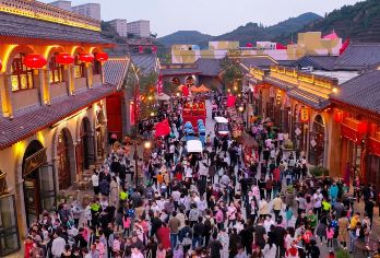 延安宝塔山+延安革命纪念馆+杨家岭旧址+枣园旧址一日活动【精品小团，无需太多等候】