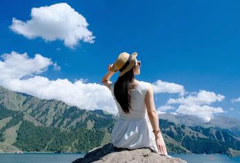 天山天池一日游【多上车点/可选全含门票区间车】【天赐圆明镜，一湖育两坤。】