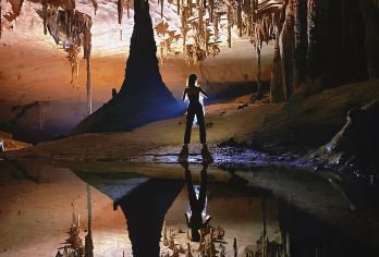 桂林燕子洞探洞半日一日游【明星同款︱专业教练︱2人接送】【穿越地心，进入盗墓笔记地下世界探索地下世界】