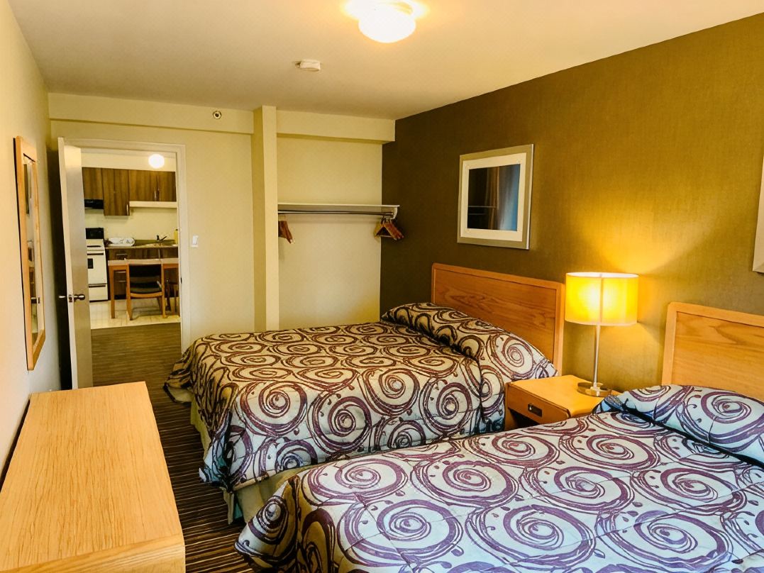 Toronto Lakeshore Hotel