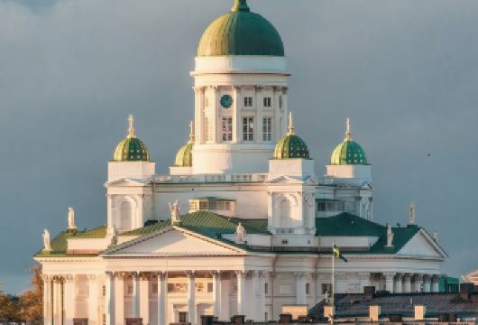 西贝柳斯公园+圣殿广场教堂+芬兰堡一日游丨童话世界的北欧明珠【欢迎来到芬兰的首都赫尔辛基！这座北欧之珠拥有丰富的文化、壮丽的建筑和美丽的海岸线】