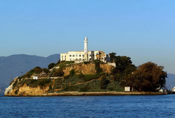 美国旧金山NBA金州勇士队一日游/行程可调-可定制多日【精选热门景点，高效游玩不走回头路，深度了解文化内涵，贴心服务保障，轻松享受旅程，性价比超高的旅行。】