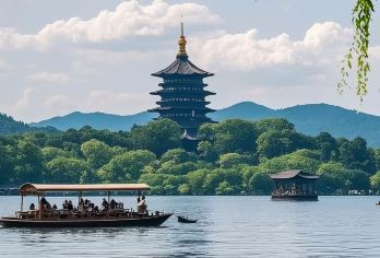 杭州西湖游船+雷峰塔+花港观鱼+灵隐飞来峰经典一日游【[杭州市区集合‍‍]家门口出发 出行超便捷】